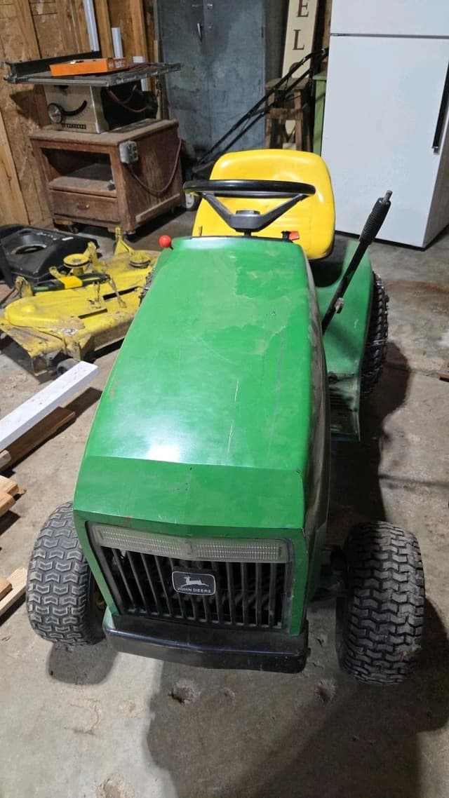 Image of John Deere 185 equipment image 2