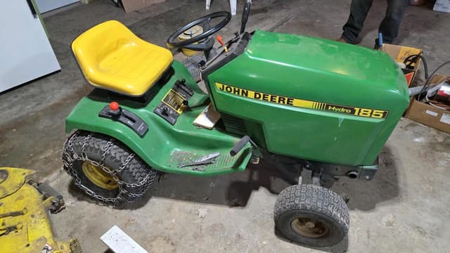 Image of John Deere 185 equipment image 3