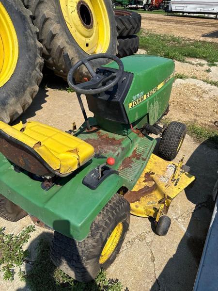 Image of John Deere 185 equipment image 4