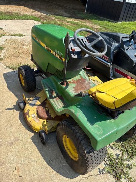 Image of John Deere 185 equipment image 3