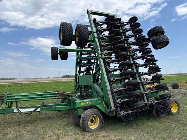 Image of John Deere 1850 equipment image 3