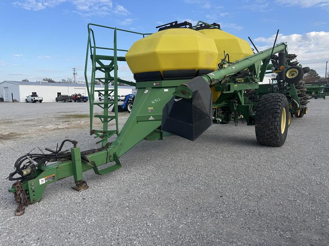 Image of John Deere 1850 Primary image
