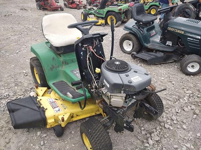 Image of John Deere LX188 equipment image 1