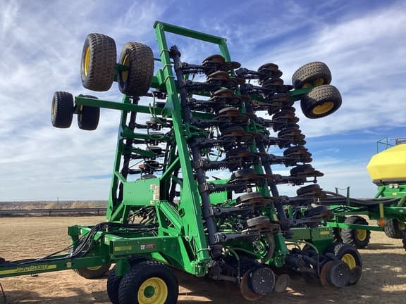 Image of John Deere 1890 equipment image 4