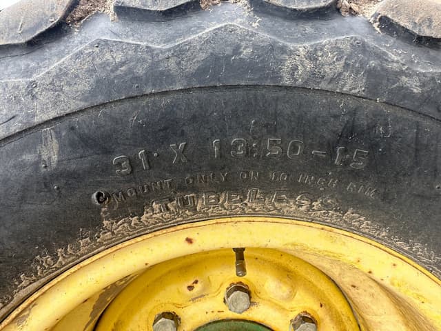 Image of John Deere 1890 equipment image 4