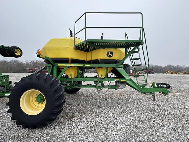 Image of John Deere 1890 equipment image 3