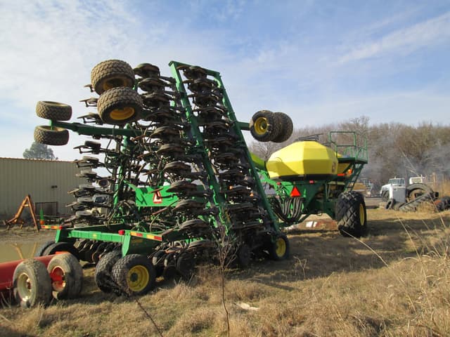 Image of John Deere 1890 equipment image 2