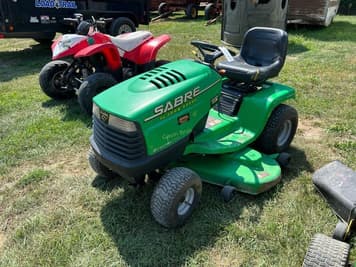 Main image John Deere Sabre