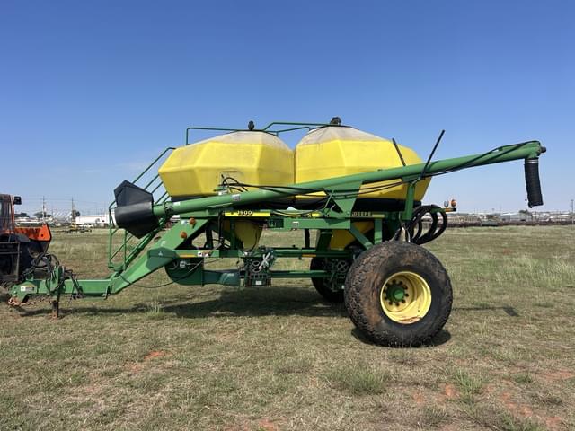 Image of John Deere 1900 equipment image 1