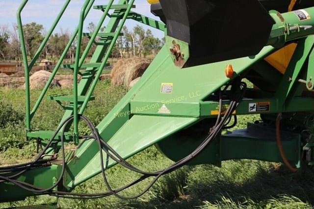 Image of John Deere 1850 equipment image 4
