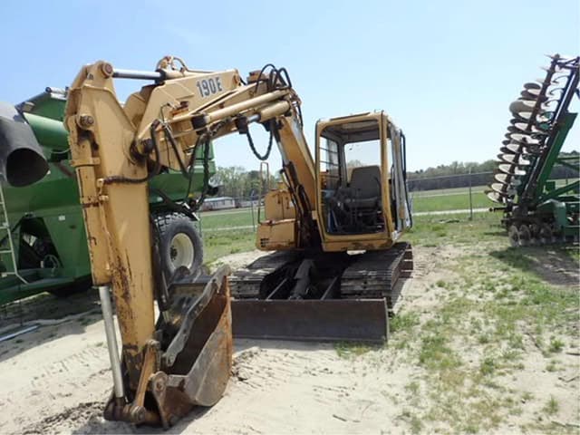 Image of John Deere 190E equipment image 3