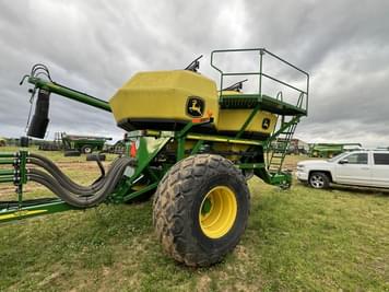 Main image John Deere 1910