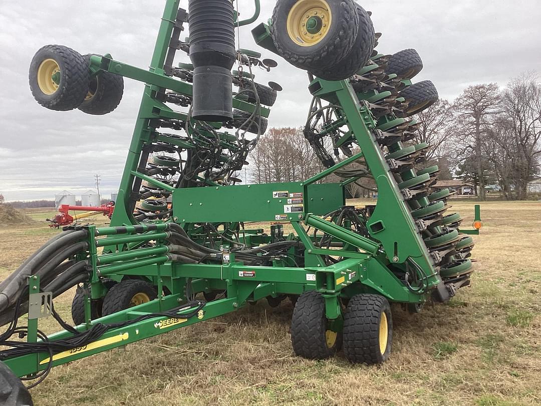 Image of John Deere 1910 Primary image