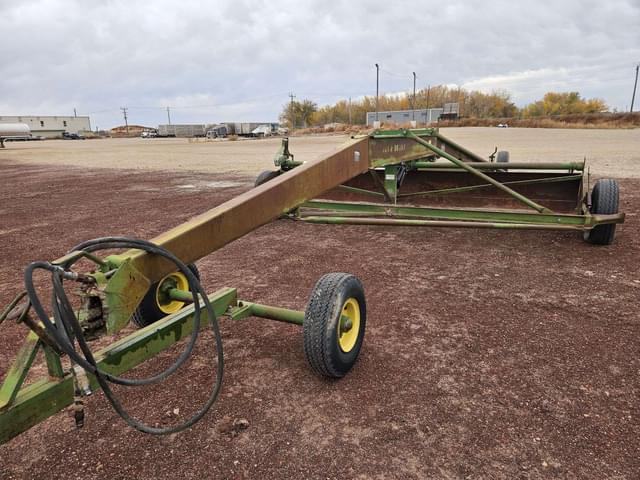 Image of John Deere 1935 equipment image 2