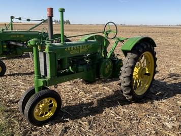 Main image John Deere B