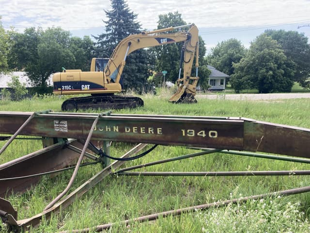 Image of John Deere 1940 equipment image 2