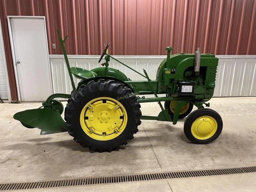 Main image John Deere LA