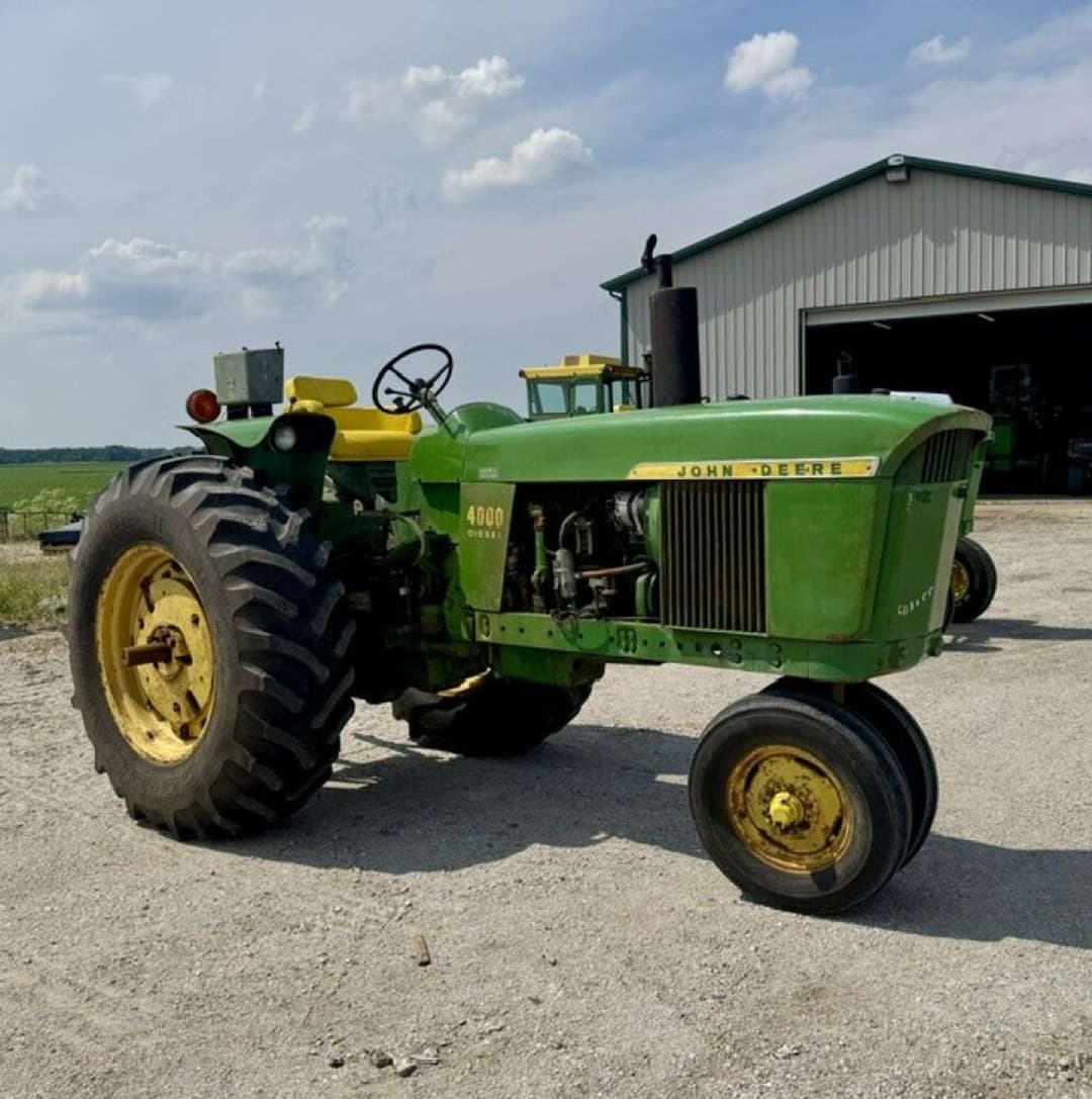 Image of John Deere 4000 Image 1