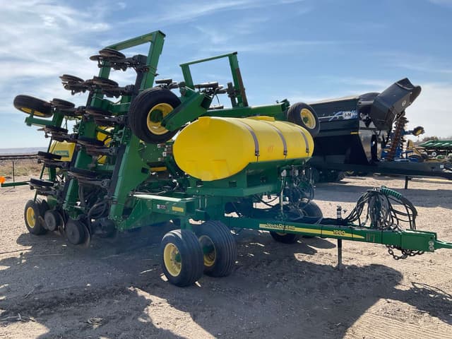 Image of John Deere 1990 equipment image 3