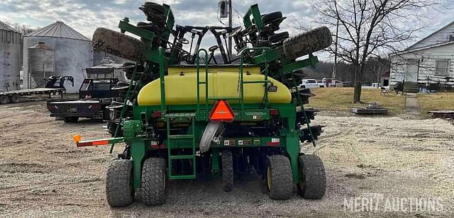 Image of John Deere 1990 equipment image 3