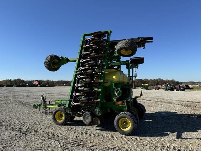 Image of John Deere 1990 equipment image 3