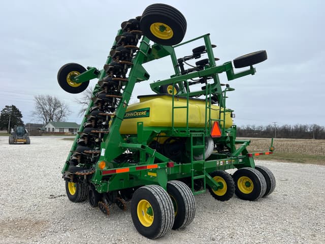 Image of John Deere 1990 equipment image 4