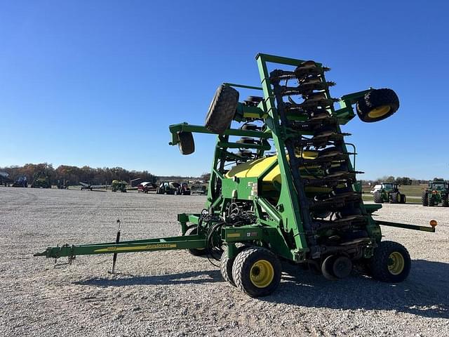 Image of John Deere 1990 equipment image 1