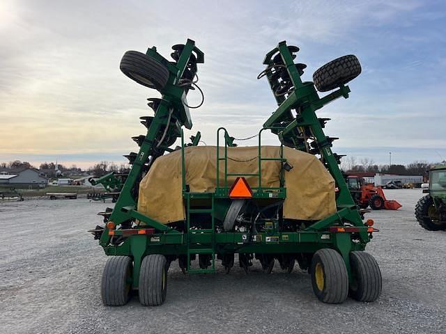 Image of John Deere 1990 equipment image 4