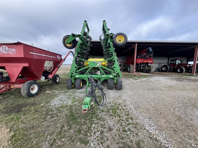 Image of John Deere 1990 equipment image 2
