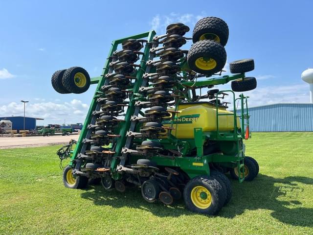 Image of John Deere 1990 equipment image 2