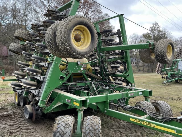 Image of John Deere 1990 equipment image 3