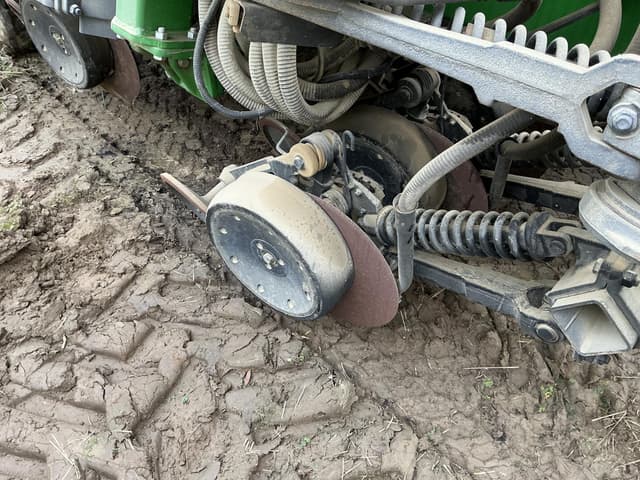 Image of John Deere 1990 equipment image 4