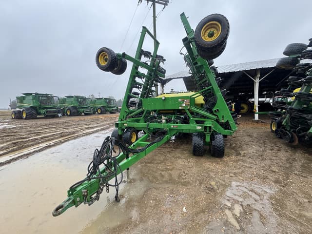 Image of John Deere 1990 equipment image 1