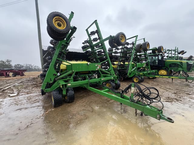 Image of John Deere 1990 equipment image 3