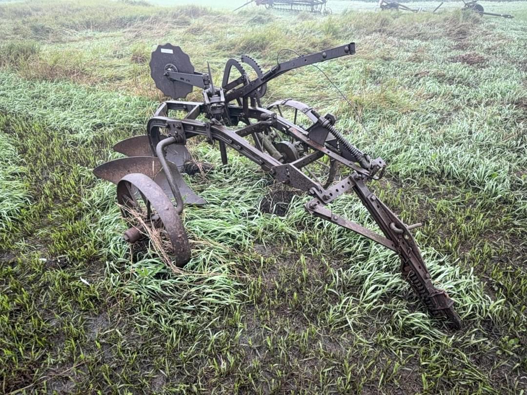 Image of John Deere 583 Primary image