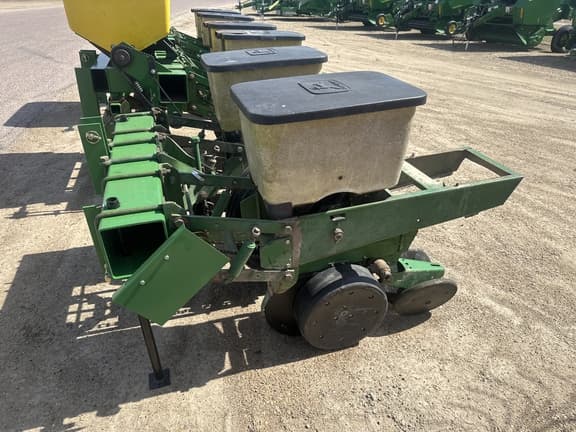 Image of John Deere Undetermined equipment image 1