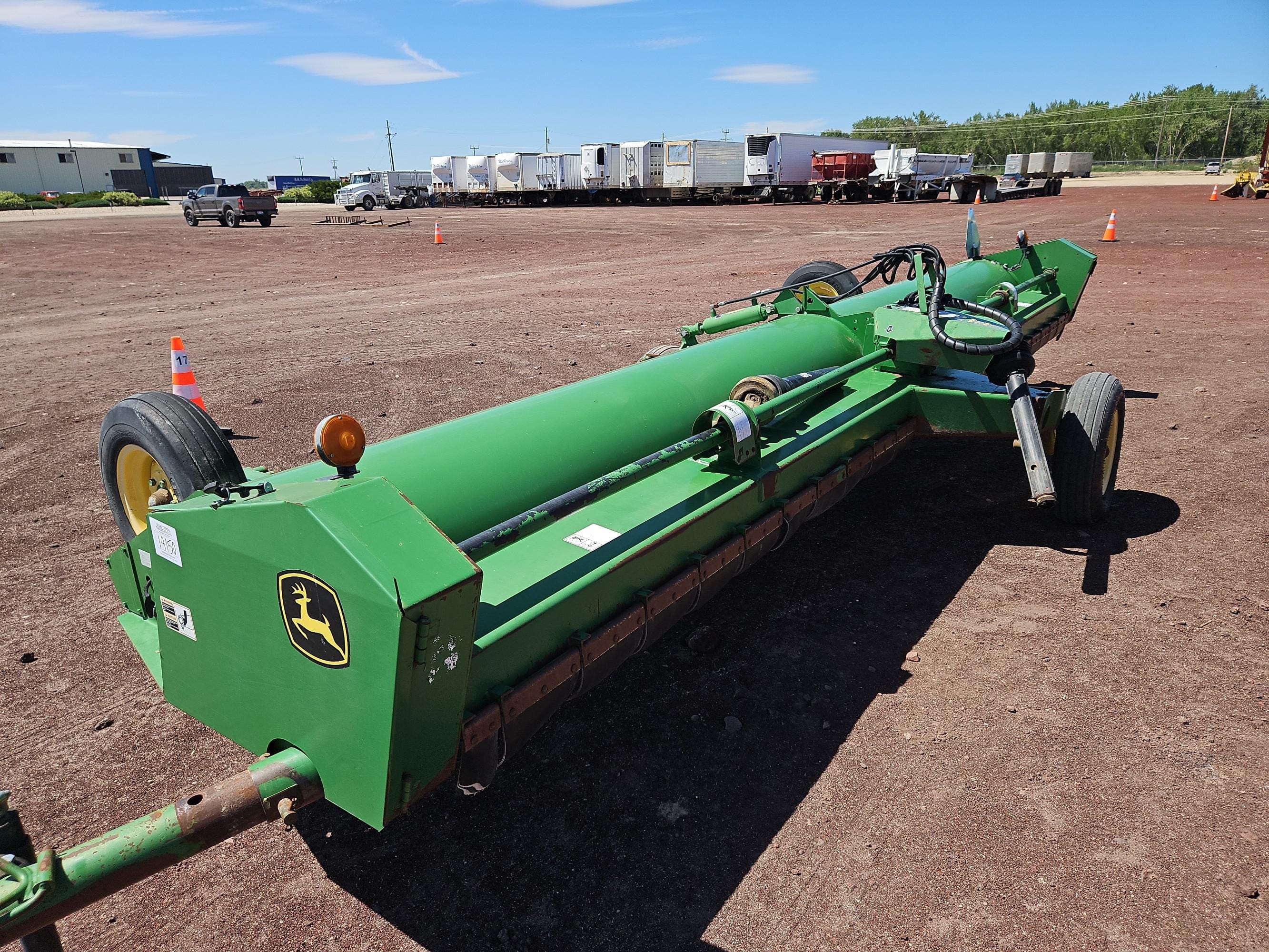 Main image John Deere 520