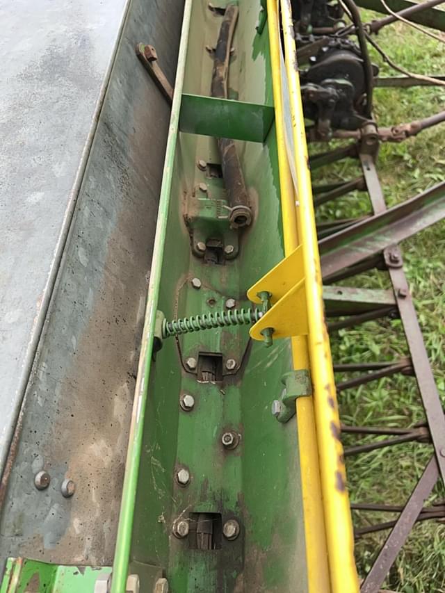 Image of John Deere 20 equipment image 4