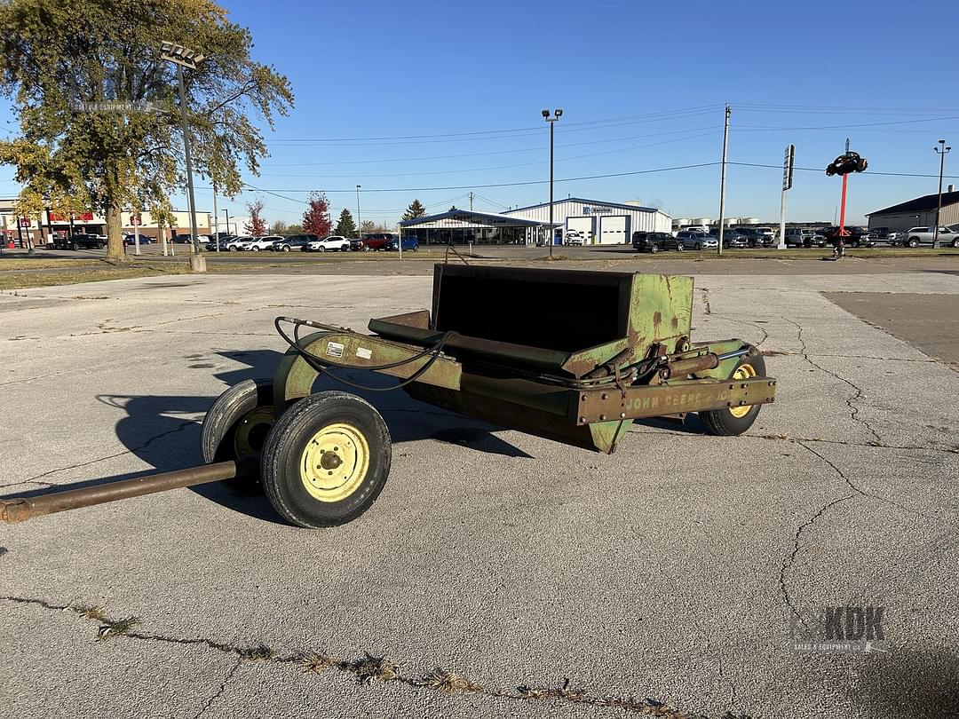 Image of John Deere 200 Primary image