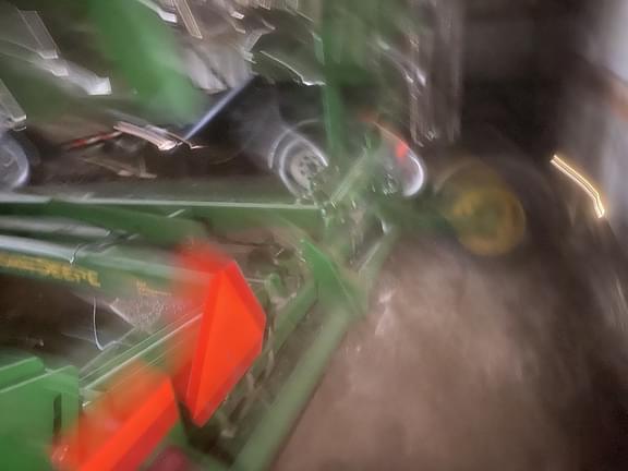 Image of John Deere 200 equipment image 4