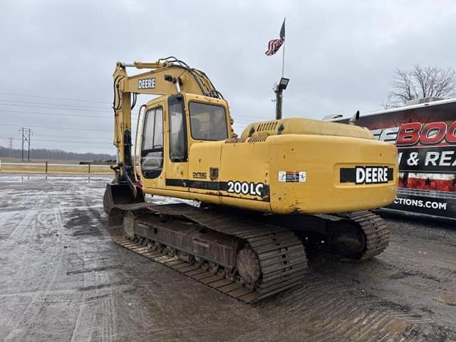 Image of John Deere 200LC equipment image 1