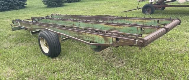 Image of John Deere 200 equipment image 4