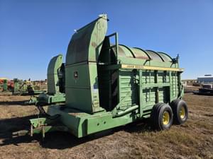 John Deere 200 Image