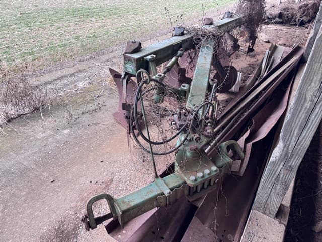 Image of John Deere 2000 equipment image 3