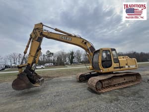 John Deere 200LC Image