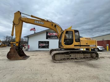 Main image John Deere 200LC