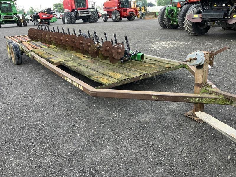 John Deere 201 Equipment Image0