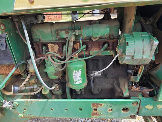 John Deere 2010 Lot No. 5383 Tractors For Sale with 52 HP | Tractor Zoom