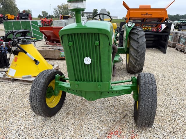 Image of John Deere 2010 equipment image 2