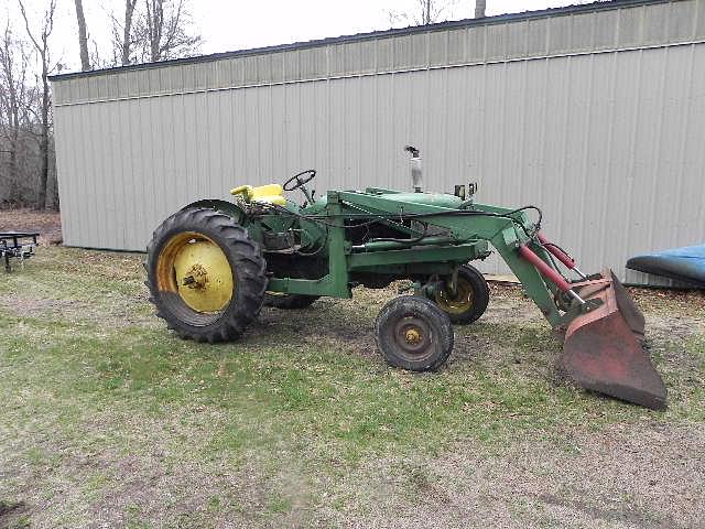 Image of John Deere 2010 Primary image